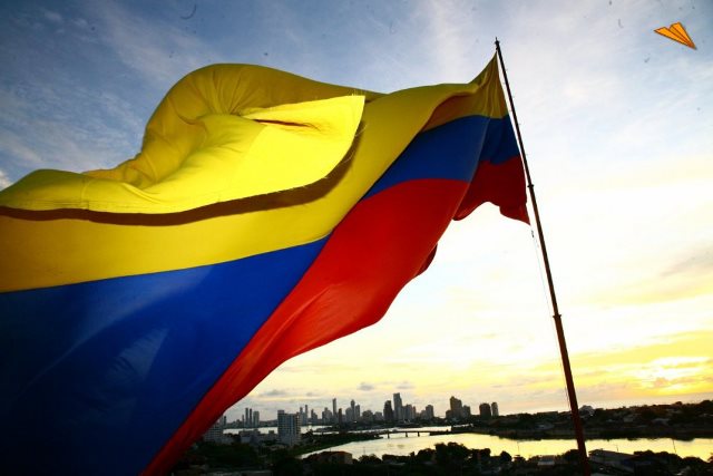 0 bandera-de-colombia